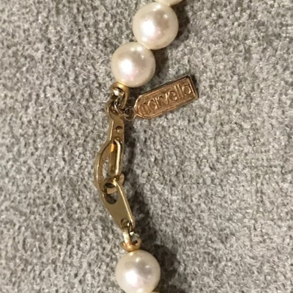 Stunning Marvella Pearls Strand with Gold Details Spacer Beads - Picture 3 of 8